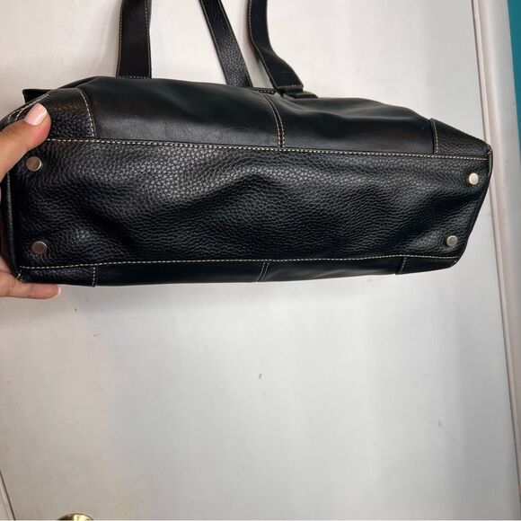 Franklin Covey Black Leather Tote with Silver Hardware - Picture 3 of 10